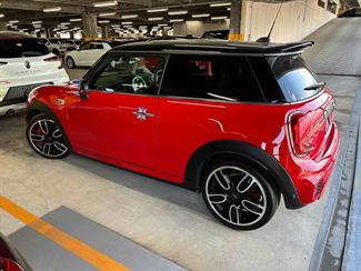 2019 Mini Cooper - Thumbnail