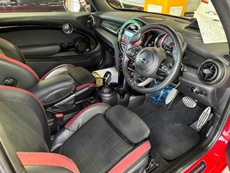 2019 Mini Cooper - Thumbnail