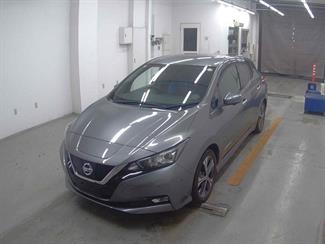 2018 Nissan Leaf - Thumbnail