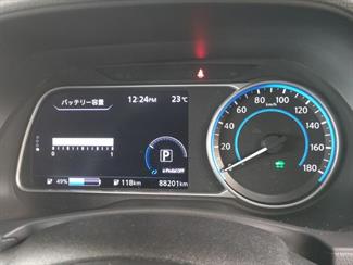 2018 Nissan Leaf - Thumbnail