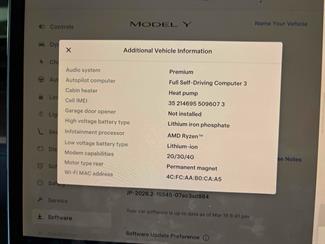 2023 Tesla Model Y - Thumbnail