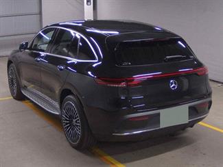 2021 Mercedes-Benz EQC - Thumbnail