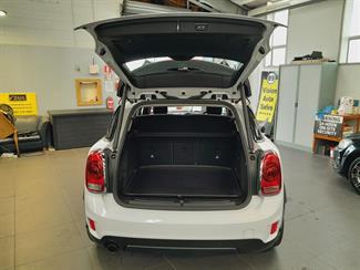 2017 Mini Countryman - Thumbnail