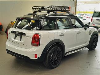 2017 Mini Countryman - Thumbnail