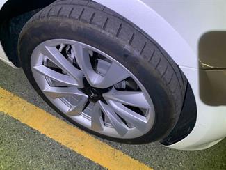 2020 Tesla Model 3 - Thumbnail