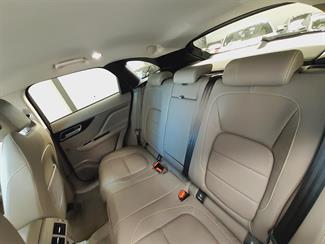 2017 Jaguar F-Pace - Thumbnail