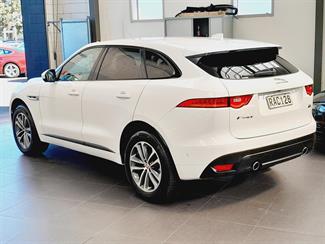 2017 Jaguar F-Pace - Thumbnail