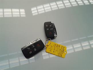 2017 Land Rover Range Rover Evoque - Thumbnail