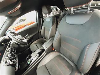 2021 Mercedes-Benz A 250 e - Thumbnail