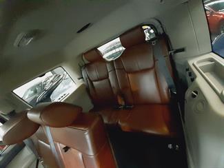 2006 Jeep Commander - Thumbnail