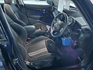 2016 Mini Cooper - Thumbnail