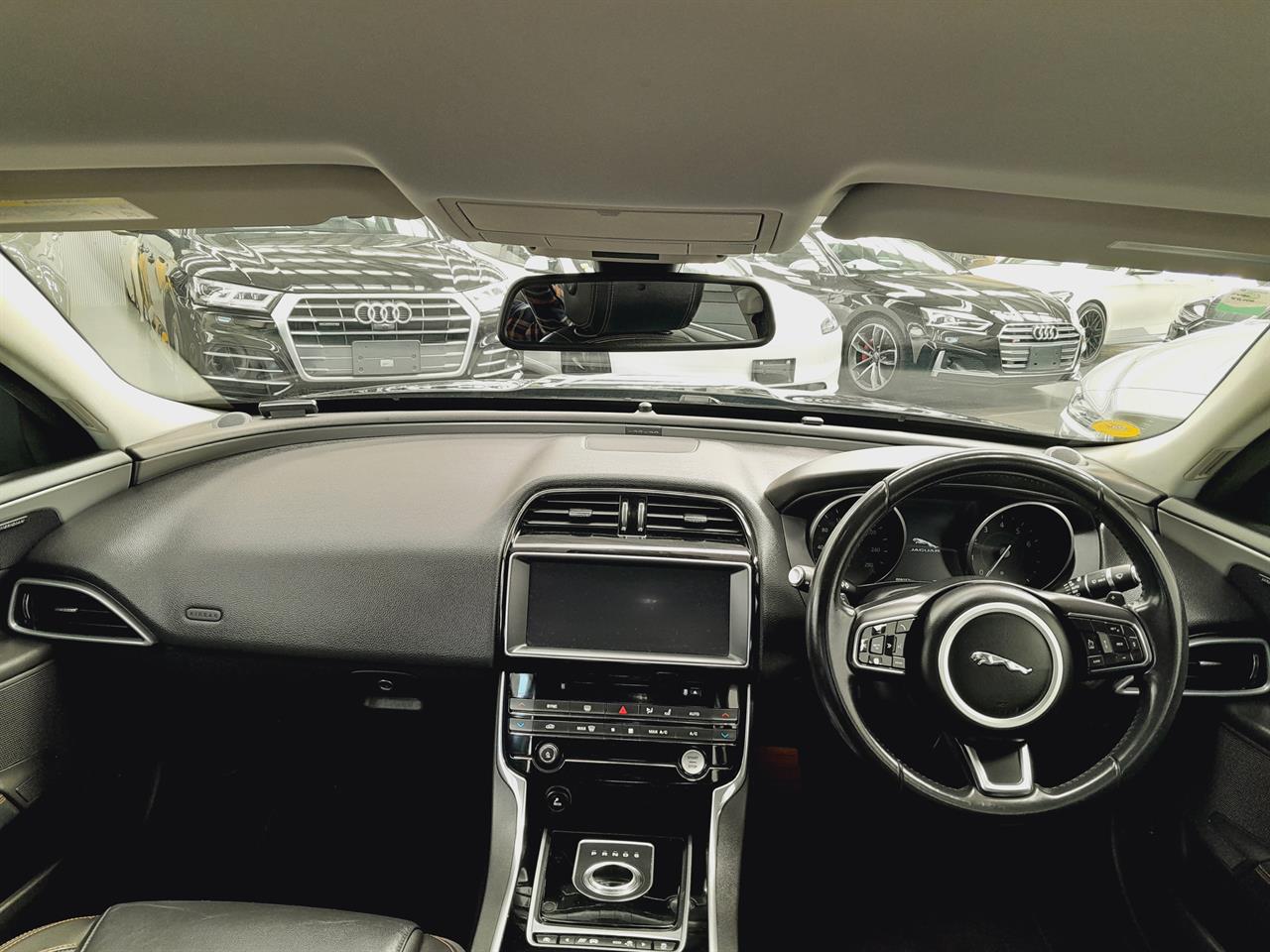 2017 Jaguar XE