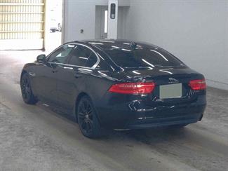2017 Jaguar XE - Thumbnail