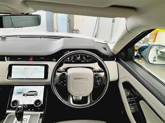 2019 Land Rover Range Rover Evoque - Thumbnail