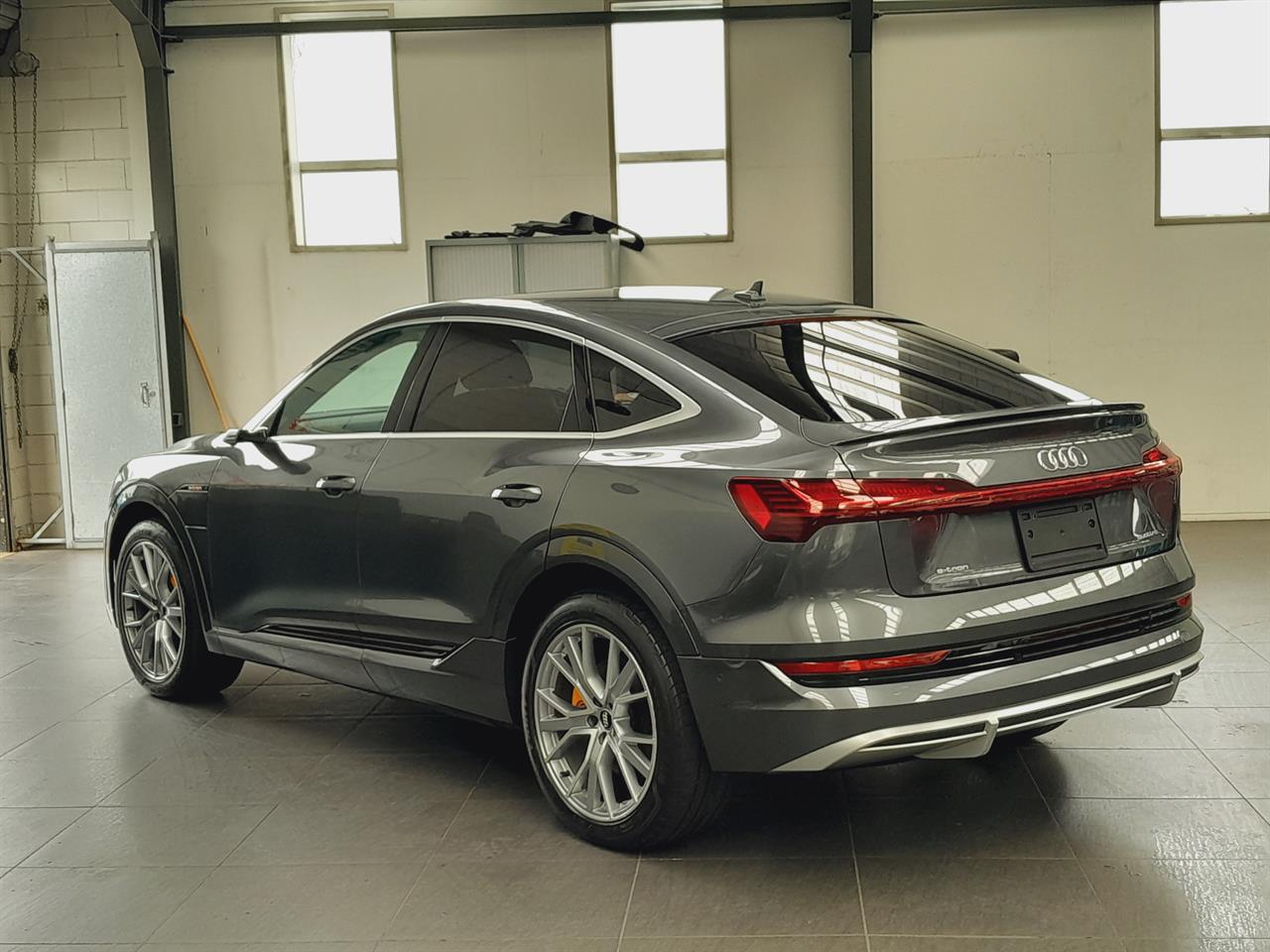 2021 Audi E-tron