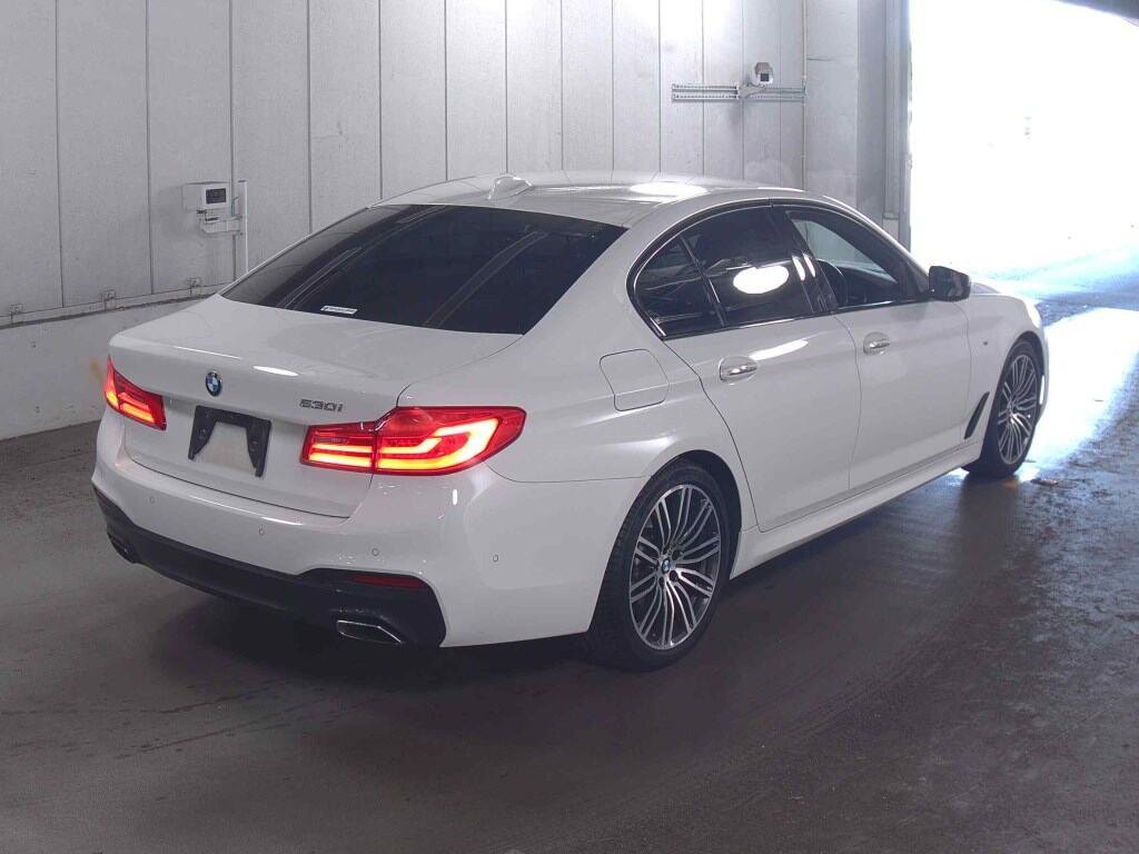 2018 BMW 530i