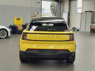 2024 Volvo EX30 - Thumbnail