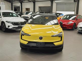 2024 Volvo EX30 - Thumbnail