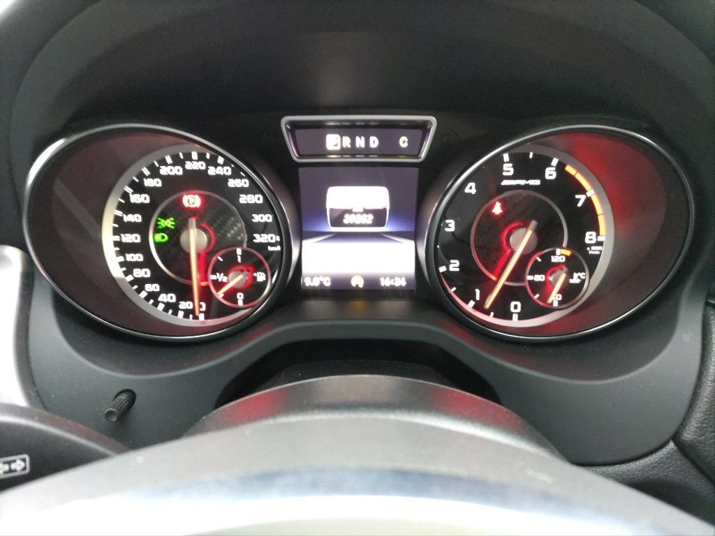 2015 Mercedes-Benz GLA 45