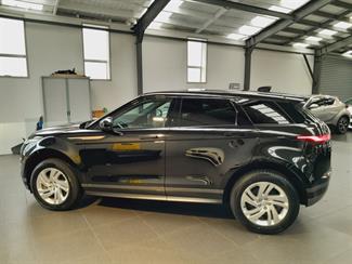 2019 Land Rover Range Rover Evoque - Thumbnail