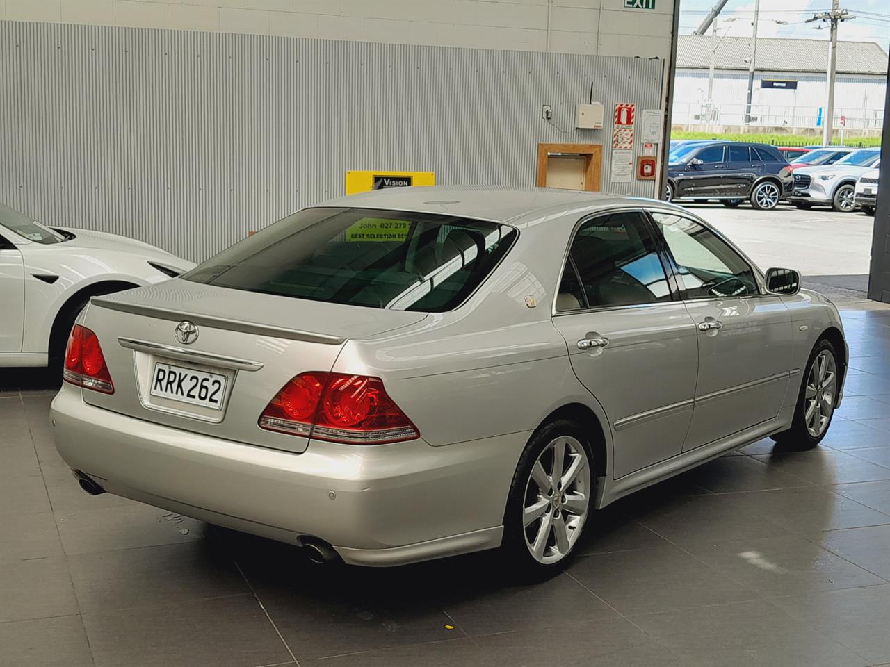 2004 Toyota Crown