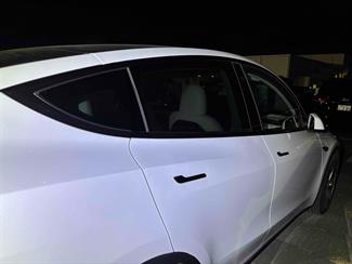 2022 Tesla Model Y - Thumbnail