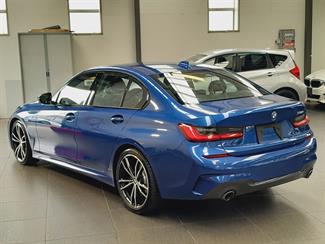 2019 BMW 330i - Thumbnail