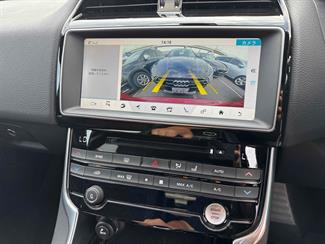 2018 Jaguar XE - Thumbnail