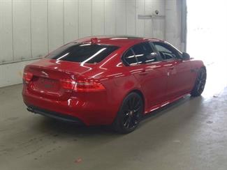 2018 Jaguar XE - Thumbnail