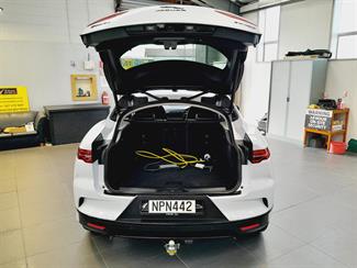 2021 Jaguar I-pace - Thumbnail