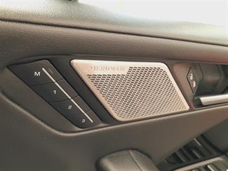 2021 Jaguar I-pace - Thumbnail