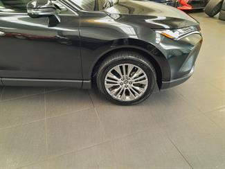 2021 Toyota Harrier - Thumbnail