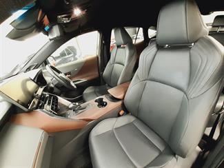2021 Toyota Harrier - Thumbnail