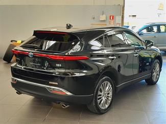 2021 Toyota Harrier - Thumbnail