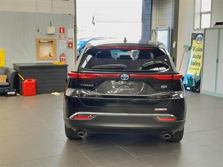2021 Toyota Harrier - Thumbnail