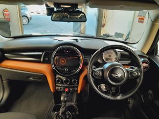 2017 Mini Cooper - Thumbnail