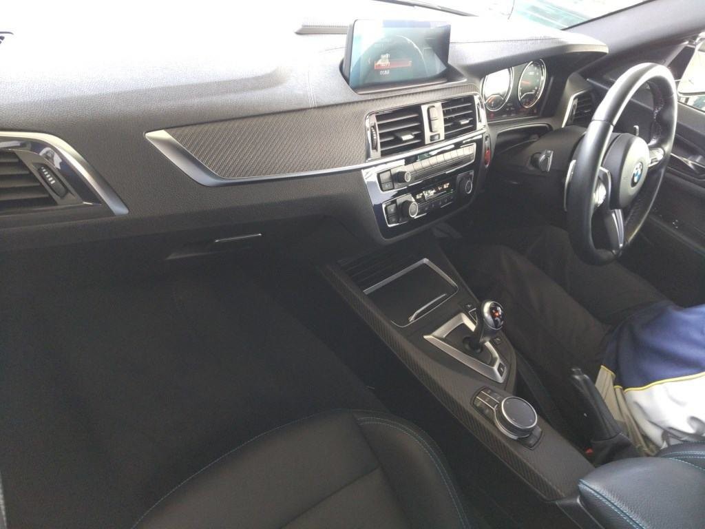 2019 BMW M2