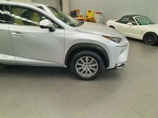 2015 Lexus NX200t - Thumbnail