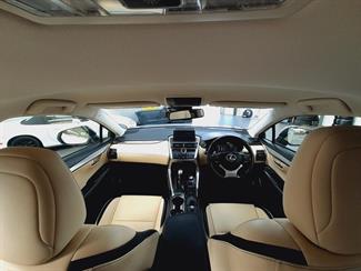 2015 Lexus NX200t - Thumbnail