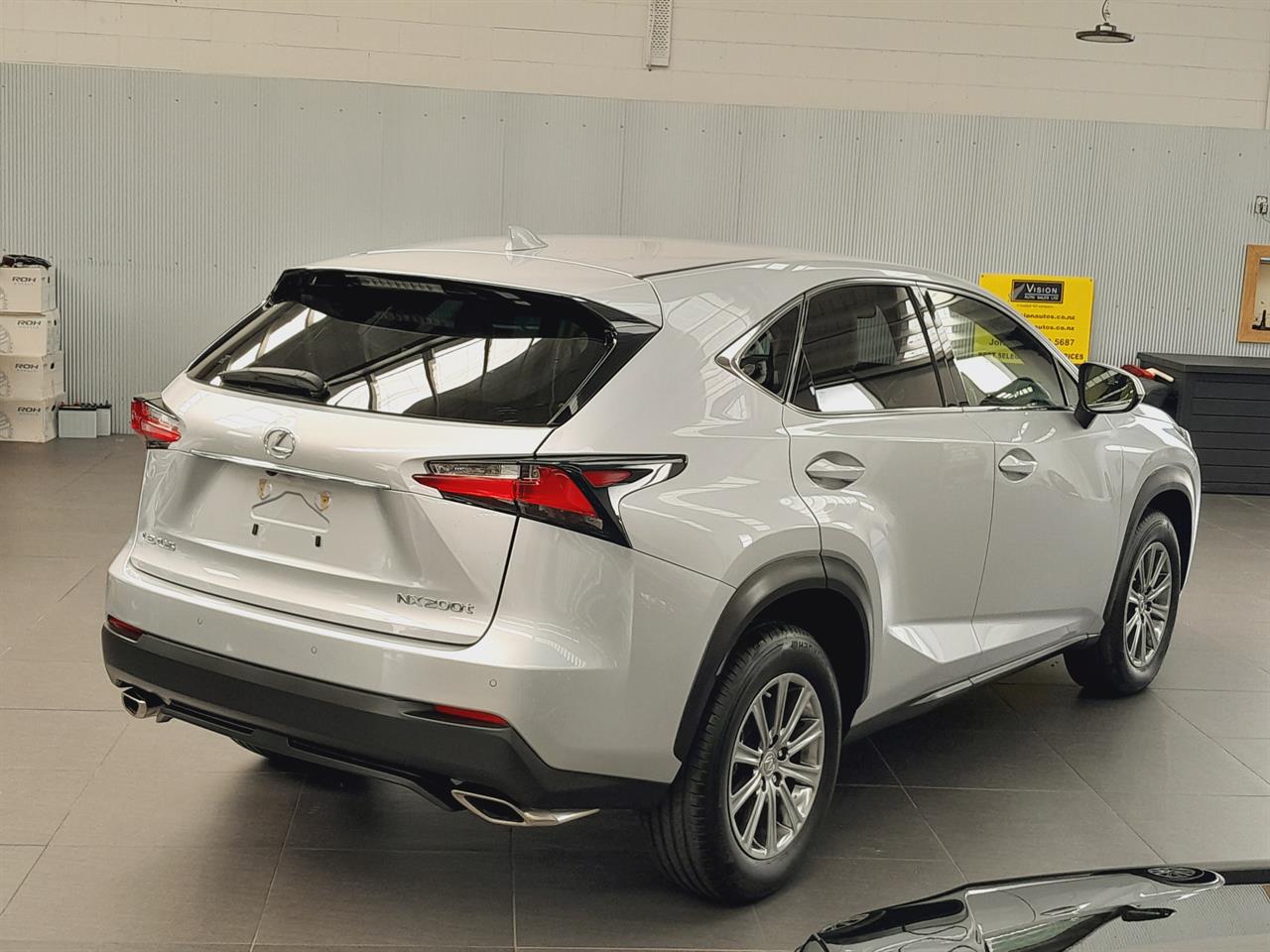 2015 Lexus NX200t