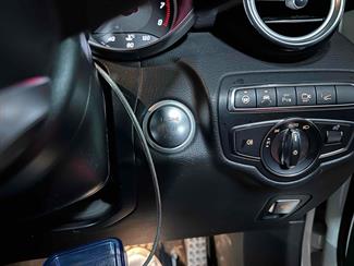 2017 Mercedes-Benz GLC 250 - Thumbnail