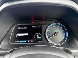 2019 Nissan Leaf - Thumbnail