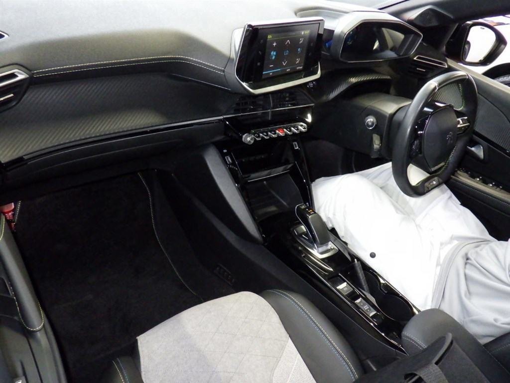 2020 Peugeot e-208
