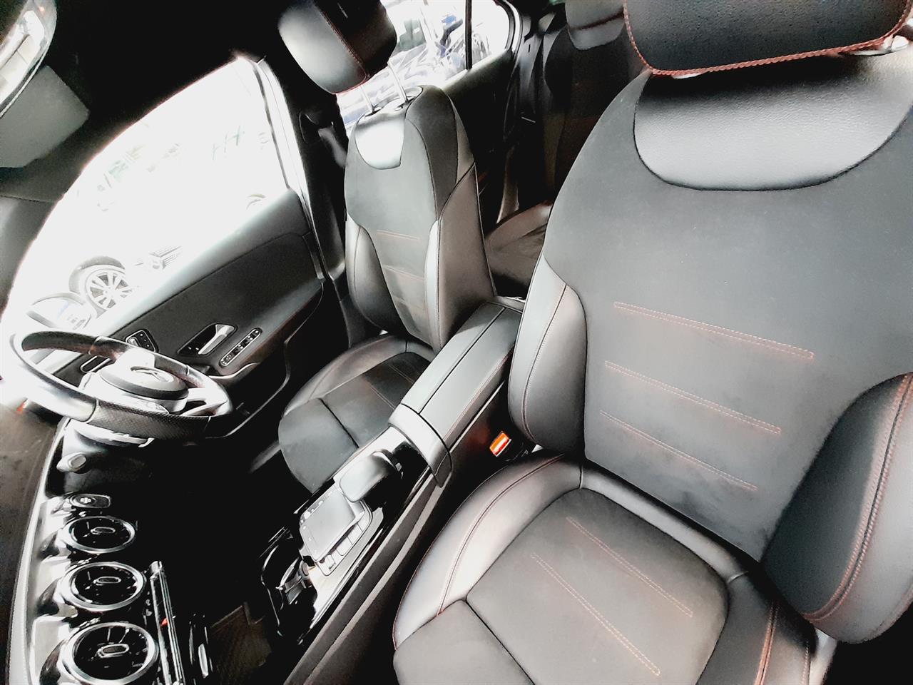 2021 Mercedes-Benz A 250 e