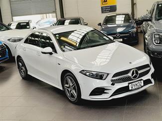 2021 Mercedes-Benz A 250 e - Thumbnail