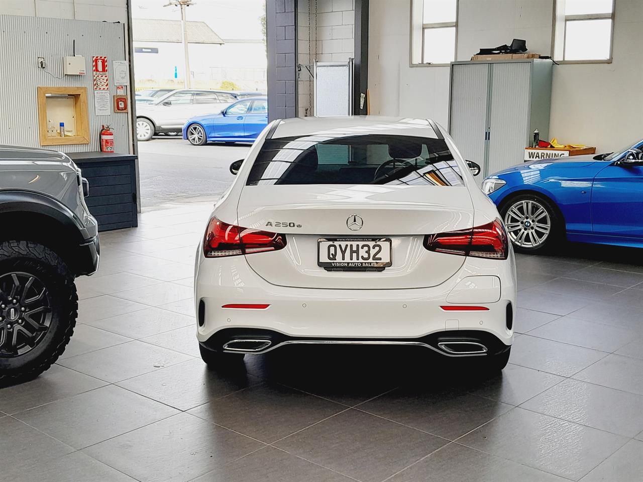 2021 Mercedes-Benz A 250 e