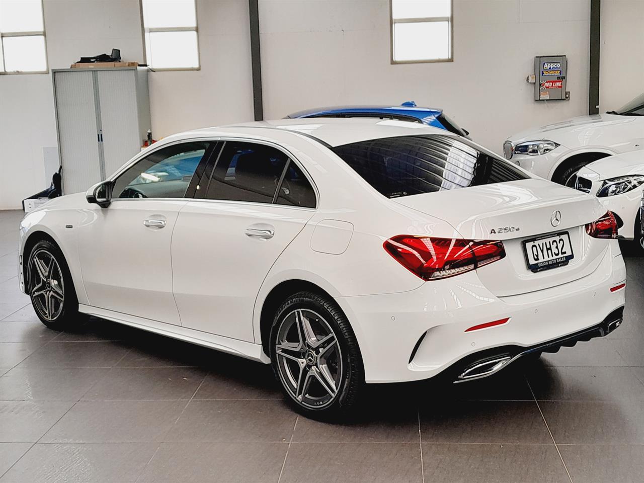 2021 Mercedes-Benz A 250 e