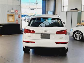 2019 Audi Q5 - Thumbnail