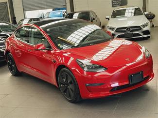 2021 Tesla Model 3 - Thumbnail