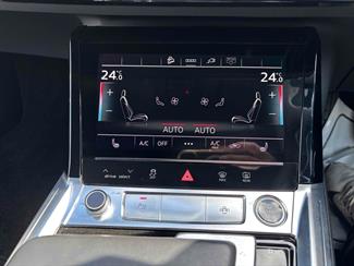 2023 Audi Q8 - Thumbnail